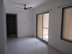 Room in 2 BHK Apartment at Trimurti Elina, Baner – for Rent