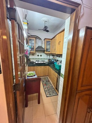 Furnished Amenities in 2 BHK Apartment at Shipra Suncity, Vaibhav Khand – for Rent
