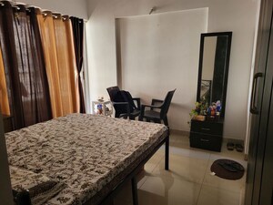 Bedroom in 2 BHK Apartment at Amanora Victory Towers, Hadapsar – for Rent