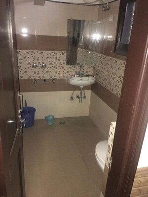 Bathroom in 1 RK Apartment at Sector 15 – for Rent