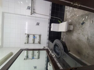 Attached Bathroom in 3 BHK Builder Floor at Malviya Nagar – for Rent