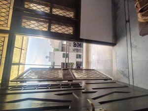Balcony in 1 BHK Builder Floor at Malviya Nagar – for Rent