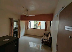 Living Room in 1 BHK Apartment at Erandwane – for Rent