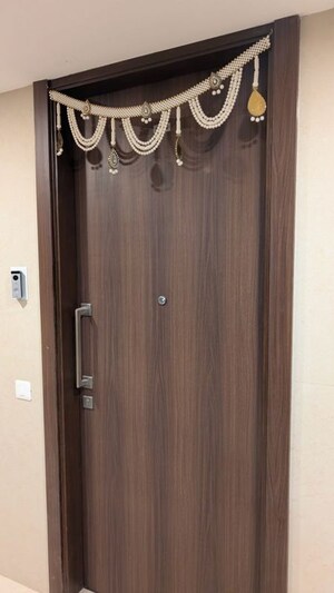 Furnished Amenities in 2 BHK Apartment at Hiranandani Highland, Powai – for Sale