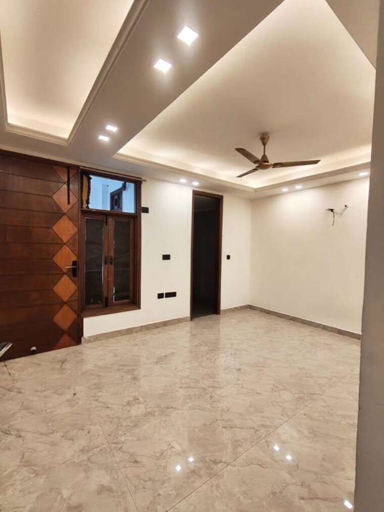 Room, freedom fighters enclave 3 Bedroom 1500 Sq.Ft. Builder Floor In Freedom Fighters Enclave Delhi 10413477