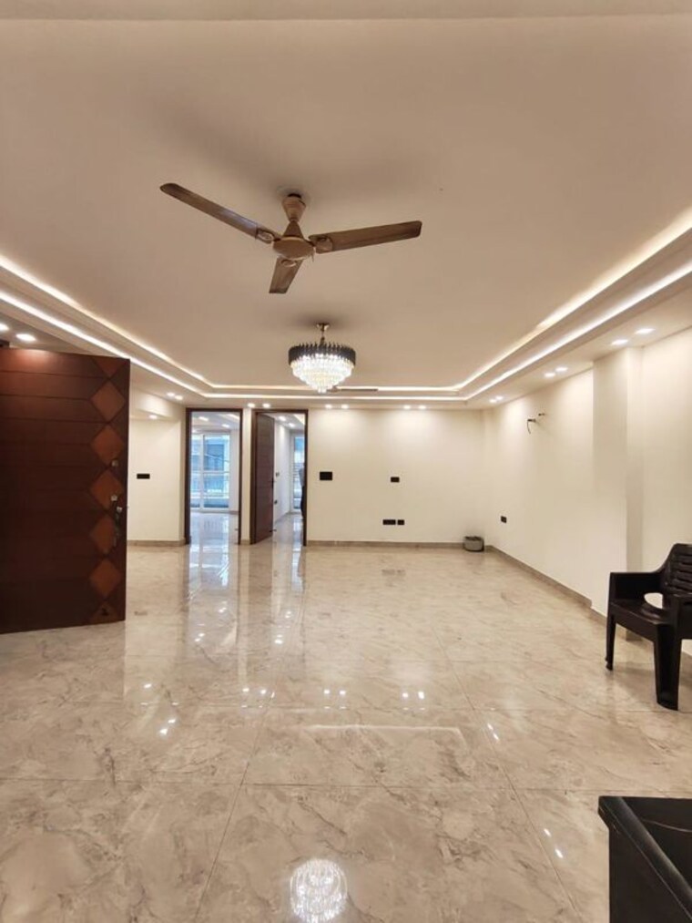 Room, freedom fighters enclave 3 Bedroom 1500 Sq.Ft. Builder Floor In Freedom Fighters Enclave Delhi 10413477