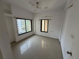 Room in 2 BHK Apartment at Daffodils Apartments Talegaon Dabhade, Talegaon Dabhade – for Rent