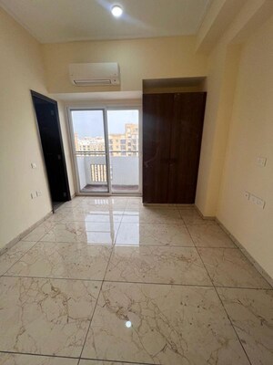 3.5 BHK Apartment For Rent in Dasnac Burj, Sector 75