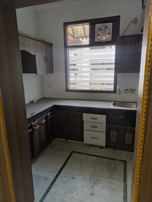 Kitchen in 3 BHK Apartment at Sector 38 – for Rent
