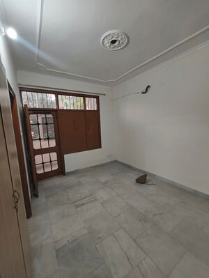 3 BHK Apartment For Rent in Sector 38