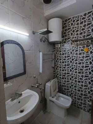 Bathroom in 2 BHK Builder Floor at Sector 45 – for Rent