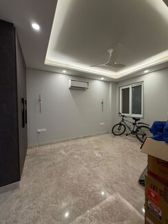 4 BHK + Pooja Room Builder Floor For Rent in South City 1