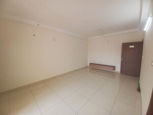 Room in 1 BHK Apartment at Prestige Finsbury Park Hyde, Bagaluru – for Rent