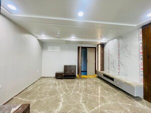 Room in 3 BHK Apartment at Gachibowli – for Rent