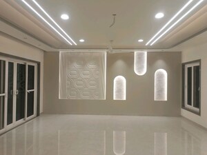 6+ BHK Independent House For Rent in Sector 45