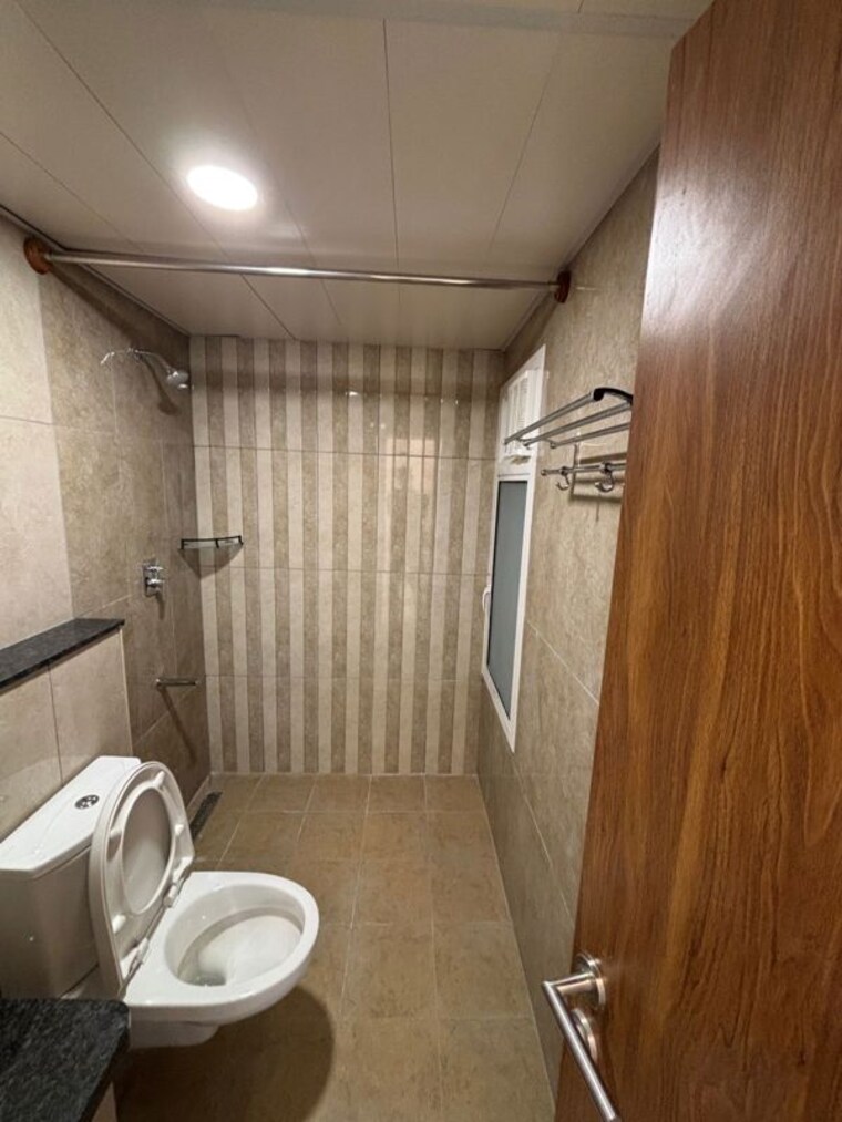 Bathroom, meridian-park-at-the-prestige-city 3 Bedroom 1500 Sq.Ft. Apartment In Sarjapur Road Bangalore 10413580