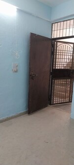 1 BHK 30 Sq.Mt. Apartment in Sector 10 Greater Noida