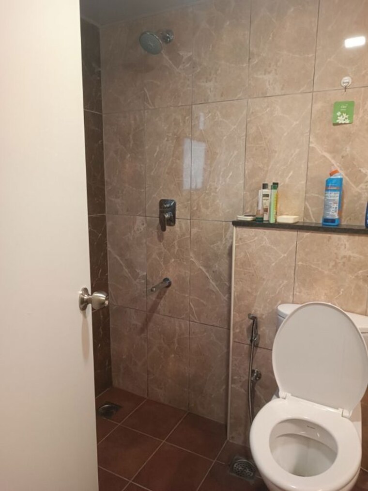 Bathroom, prestige-jindal-city-phase-2 3 Bedroom 1600 Sq.Ft. Apartment In Bagalakunte Bangalore 10413610