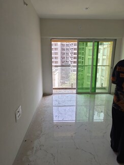 2 BHK + Study Room Apartment For Rent in Hubtown Seasons