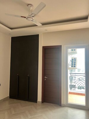 Building Lobby in 3.5 BHK Builder Floor at Anant Raj The Estate Floors, Sector 63a – for Rent
