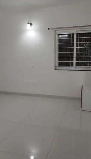 Room in 3 BHK Apartment at My Home Sayuk, Tellapur – for Rent
