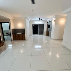 3 BHK + Pooja Room Apartment For Rent in Aparna Sarovar Zicon