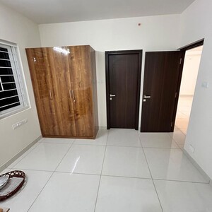 Room in 3 BHK Apartment at Aparna Sarovar Zicon, Nallagandla – for Rent
