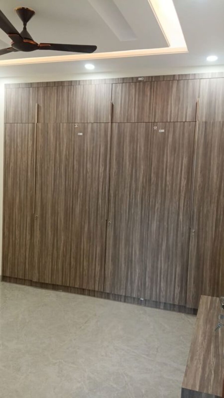 Room, vipul-world-floors 3 Bedroom 192 Sq.Yd. Builder Floor In Sector 48 Gurgaon 10413682