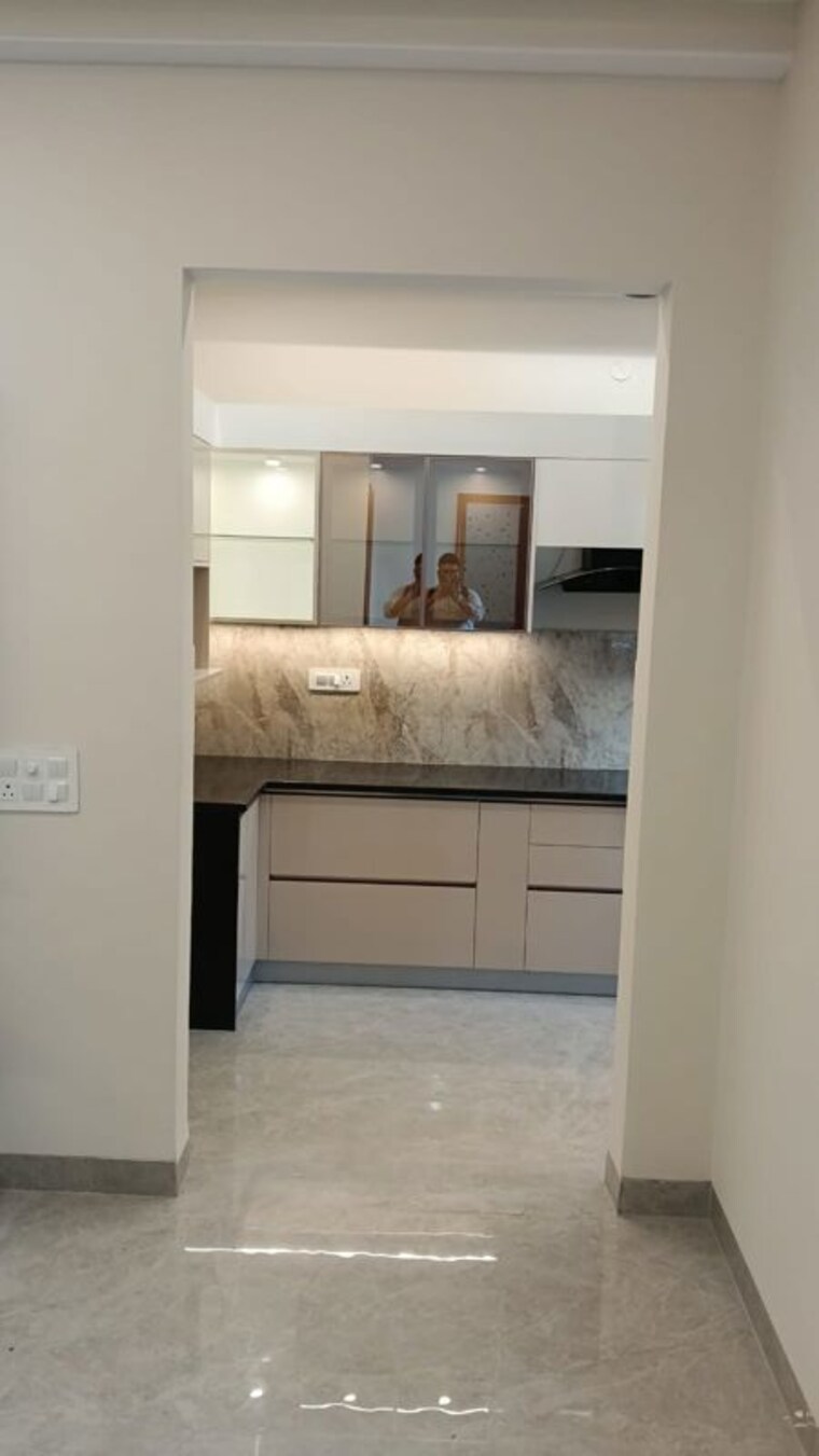 Kitchen, vipul-world-floors 3 Bedroom 192 Sq.Yd. Builder Floor In Sector 48 Gurgaon 10413682