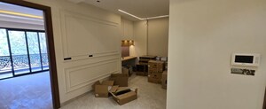 Team Area in 3 BHK Builder Floor at Vipul World Floors, Sector 48 – for Sale