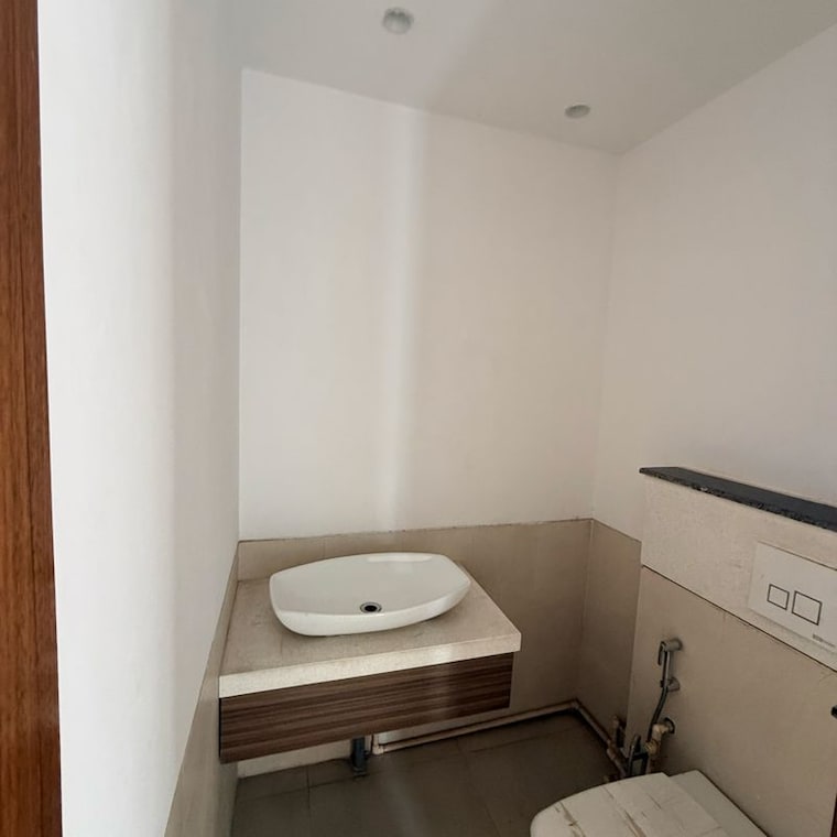 Bathroom, ats-kocoon 3 Bedroom 1860 Sq.Ft. Apartment In Babupur Village Gurgaon 10413691