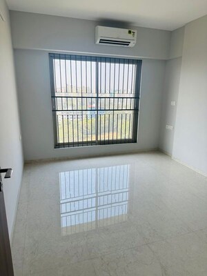 Room in 2 BHK Apartment at SKG Mumbadevi, Chembur – for Rent