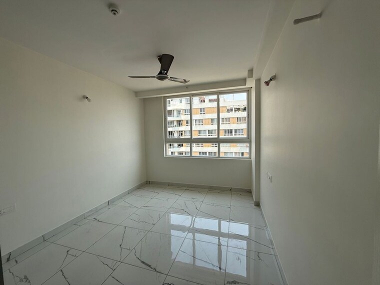 Room, mantri-lithos 3 Bedroom 1600 Sq.Ft. Apartment In Thanisandra Bangalore 10413700