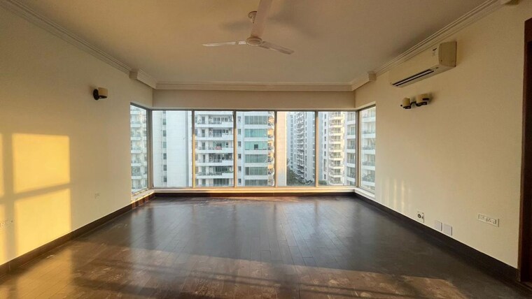Room, parsvnath-exotica 5 Bedroom 4800 Sq.Ft. Apartment In Sector 53 Gurgaon 10413692