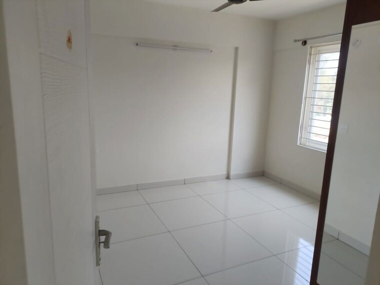 Room, mahaveer-celesse 3 Bedroom 1500 Sq.Ft. Apartment In Hunasamaranahalli Bangalore 10413732