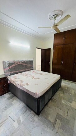 3 BHK Builder Floor For Rent in Kalkaji