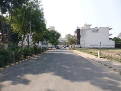 Plot For Sale in Sector 10