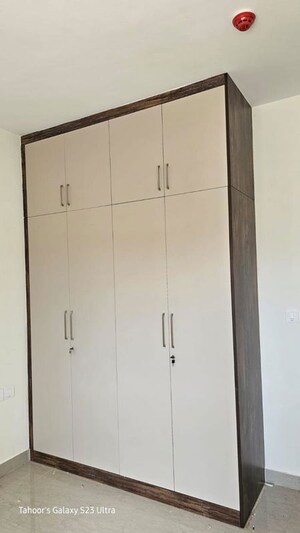 Room in 2 BHK Apartment at Mantri Webcity, Hennur – for Rent