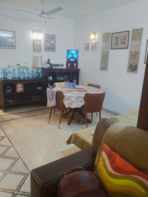 Living Room in 3 BHK Builder Floor at South Extension ii – for Rent