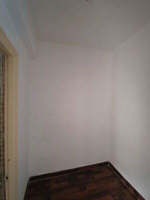 Room in 3.5 BHK Apartment at Paras Tierea Studio Apartments, Sector 137 – for Rent
