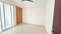 3 BHK Apartment For Rent in Amrapali Kingswood