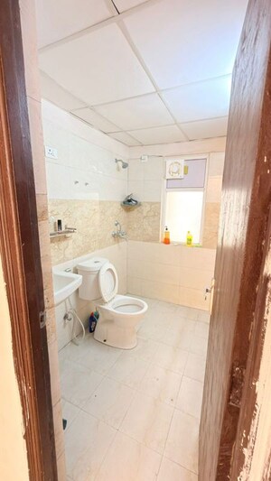 Bathroom in 3 BHK Apartment at Amrapali Kingswood, Sector 4 Greater Noida – for Rent