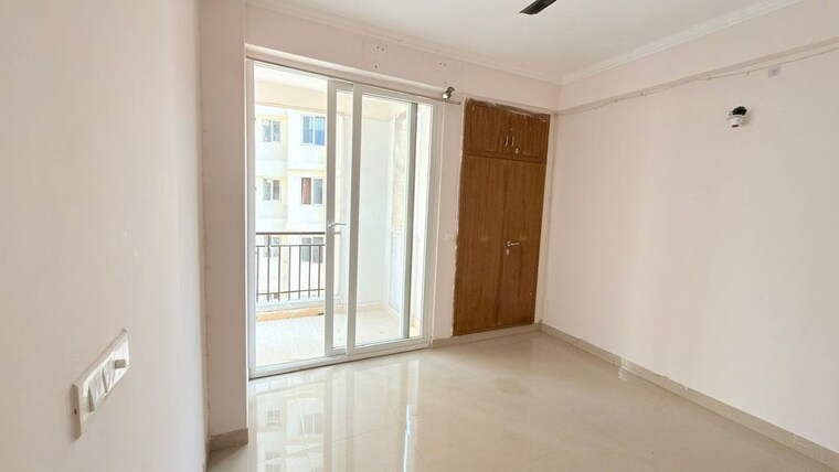 Room, amrapali-kingswood 3 Bedroom 1425 Sq.Ft. Apartment In Sector 4 Greater Noida Greater Noida 10413915