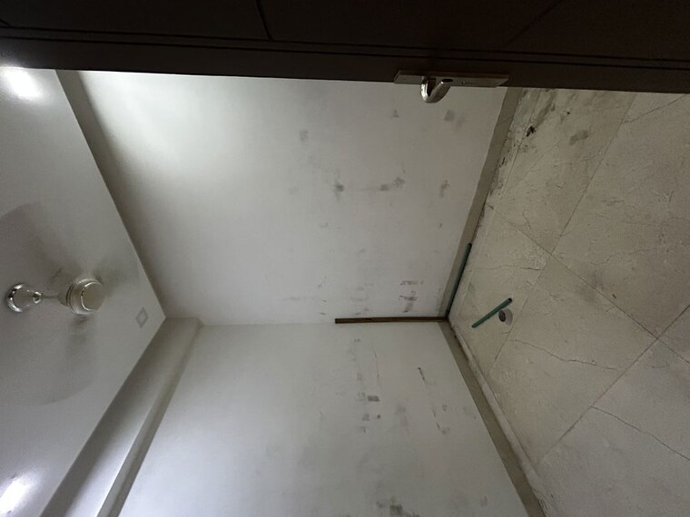 Room, sector 13 dwarka 4 Bedroom 2600 Sq.Ft. Apartment In Sector 13 Dwarka Delhi 10413896