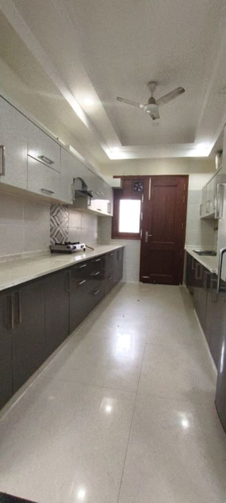 Kitchen, sector 45 3 Bedroom 2200 Sq.Ft. Builder Floor In Sector 45 Gurgaon 10413913