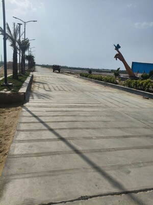   Plot at Chhata – for Sale