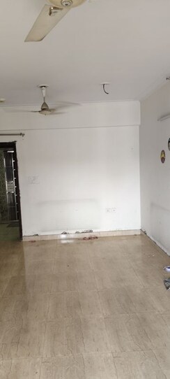3 BHK Apartment For Rent in Himalaya Pride