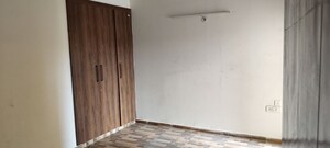 Room in 3 BHK Apartment at Himalaya Pride, Tech Zone 4 Greater Noida – for Rent