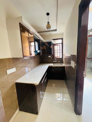 Kitchen in 2.5 BHK Builder Floor at Dwarka Mor – for Rent