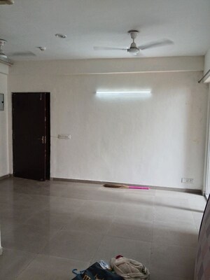 Room in 2 BHK Apartment at Mahagun Mywoods III, Sector 16c Greater Noida – for Rent